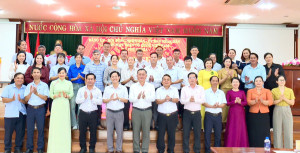 Hội nghị Công bố Nghị quyết, Quyết định sắp xếp thôn, Chi bộ thôn và công tác nhân sự các thôn trên địa bàn xã