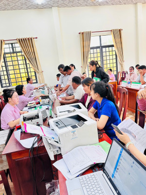 Đoàn Thanh niên xã Phú Nghĩa hỗ trợ người sau cai nghiện tiếp cận nguồn vốn chính sách